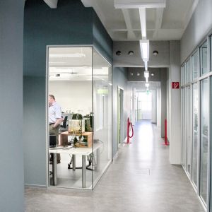 07_Solectrix - Eckverglasung der Kernzone